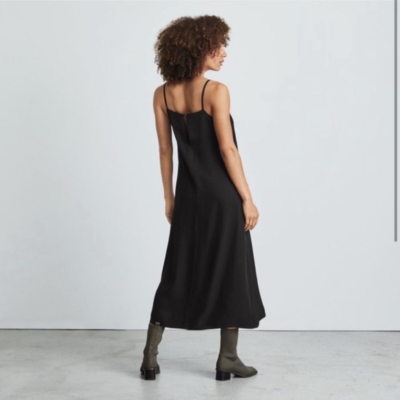 Everlane Japanese GoWeave dress - Picture 3 of 3